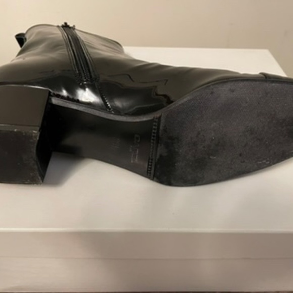 Ladies Black Patent Leather Ankle Boot - Picture 3 of 6